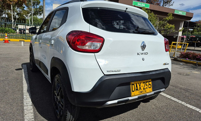 Renault Kwid Outside...