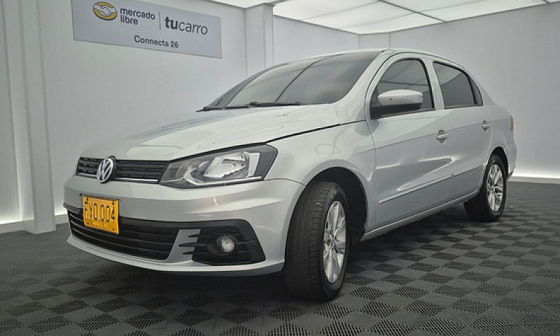 Volkswagen Voyage 1....