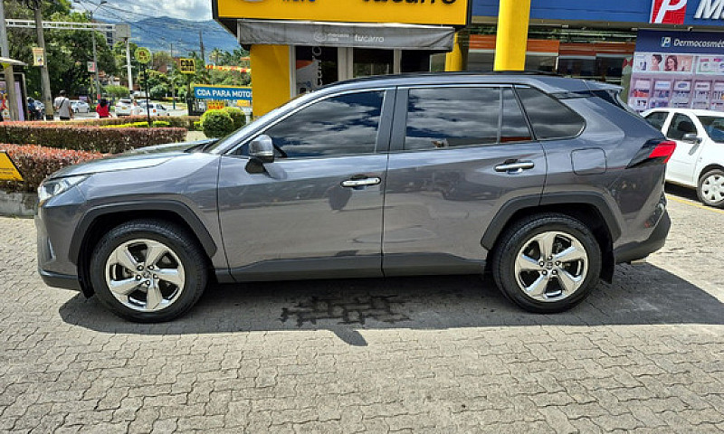 Toyota Rav4 2.5 Limi...