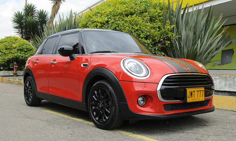 Mini Cooper 1.5 T F5...