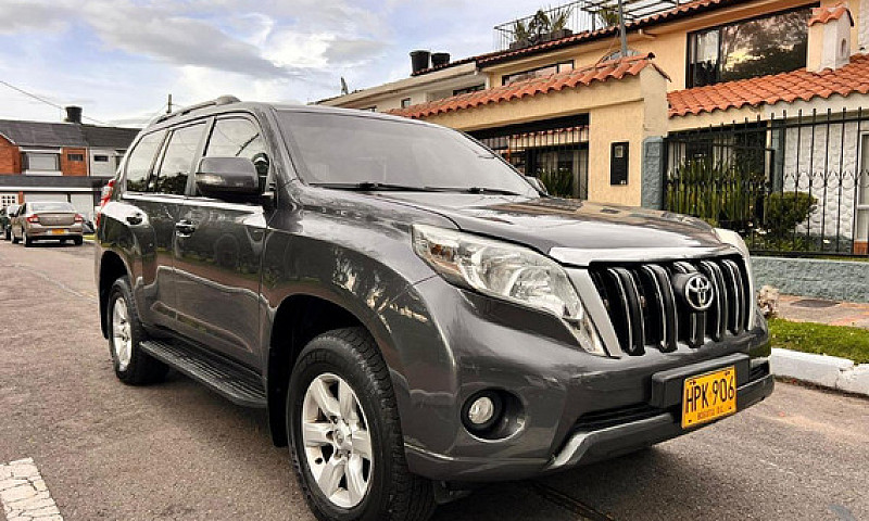 Toyota Prado Tx Blin...