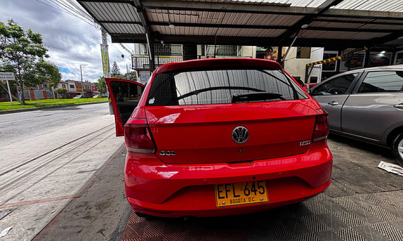 Volkswagen Gol 1.6 T...