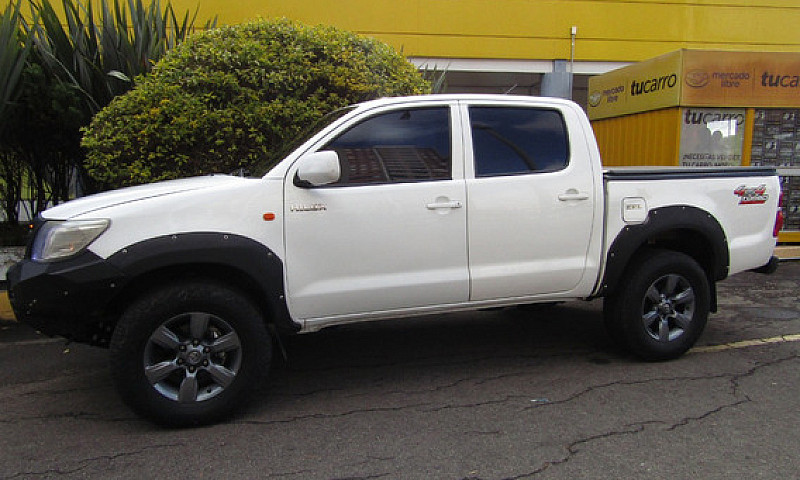 Toyota Hilux 2.5 Vig...