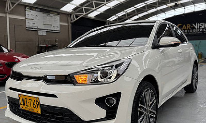 Kia Rio 1.4 Zenith A...