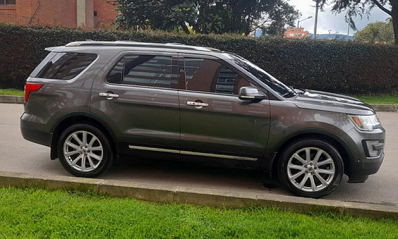 Ford Explorer 3.5 Li...