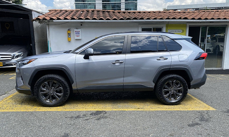 Toyota Rav4 2.5 Limi...
