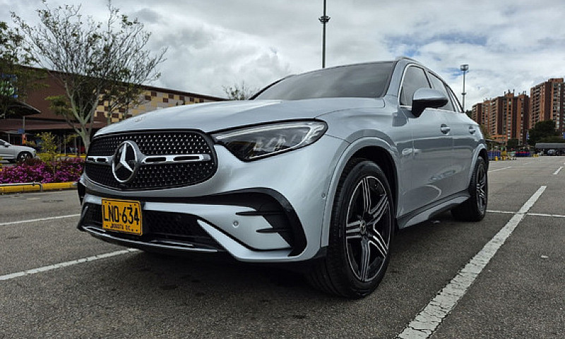 Mercedes-Benz Clase ...