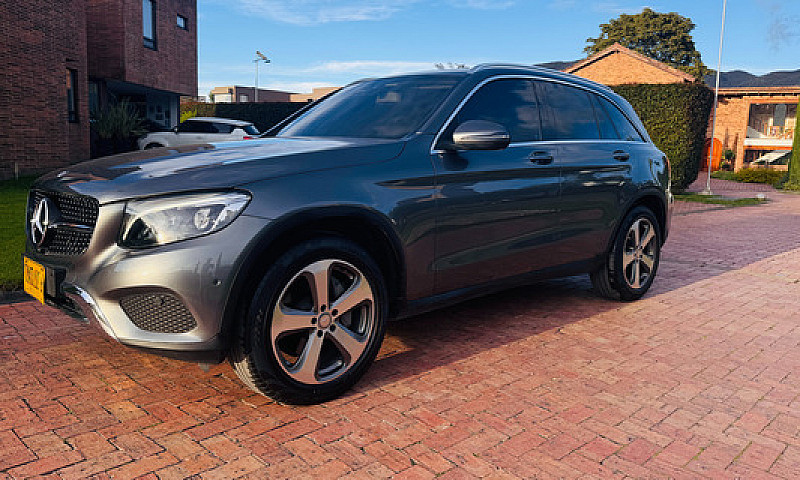 Mercedes-Benz Clase ...