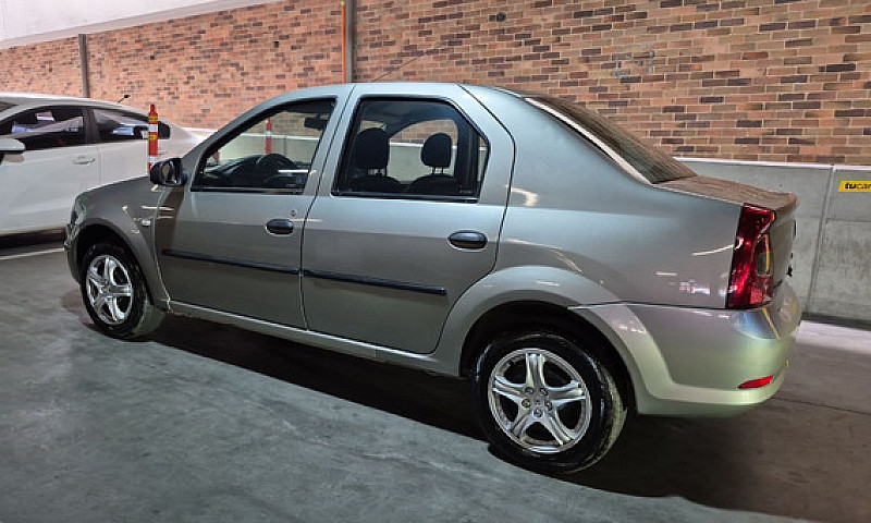 Renault Logan 1.4 Fa...