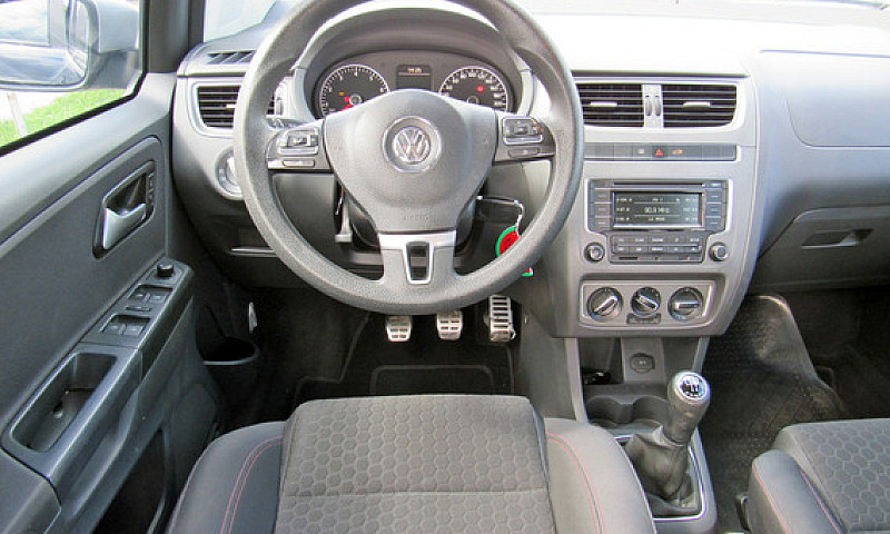Volkswagen Crossfox ...