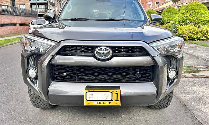 Toyota 4Runner 4.0 S...