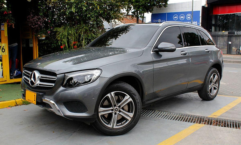 Mercedes-Benz Clase ...