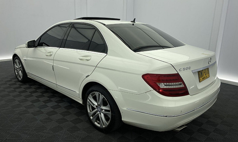Mercedes Benz Clase ...