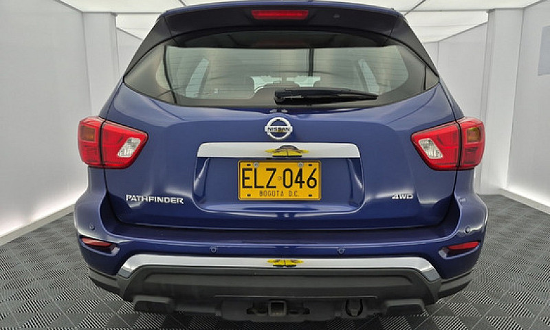 Nissan Pathfinder 3....
