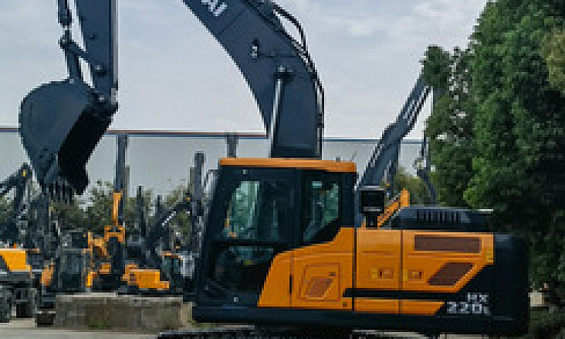 Hyundai Hx220, Tier ...