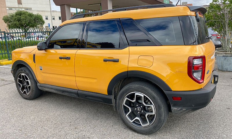 Ford Bronco Sport 1....