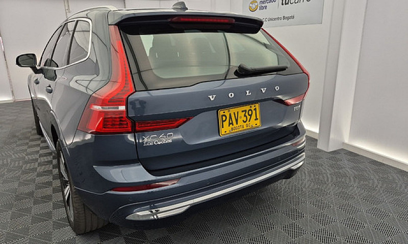 Volvo Xc60 2.0 T8 Re...