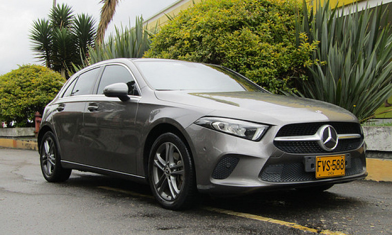 Mercedes-Benz Clase ...