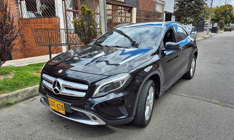 Mercedes-Benz Clase ...