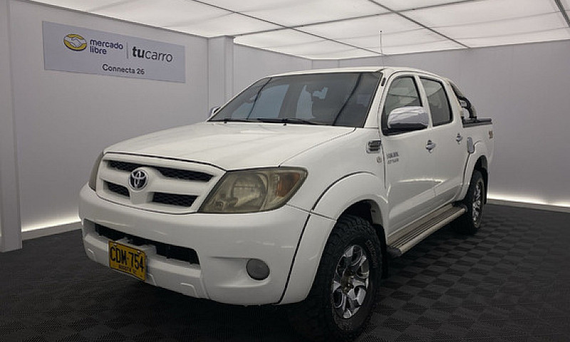 Toyota Hilux 2.7 Vvt...