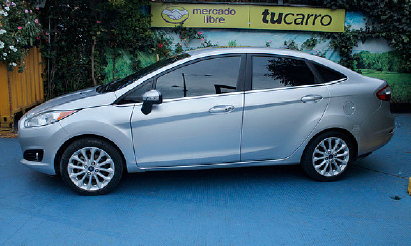 Ford Fiesta 1.6 Tita...
