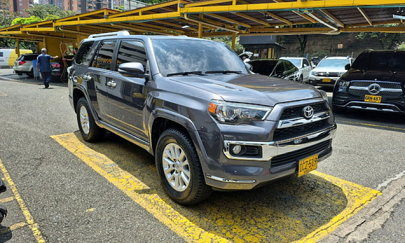 Toyota 4Runner 4.0 L...