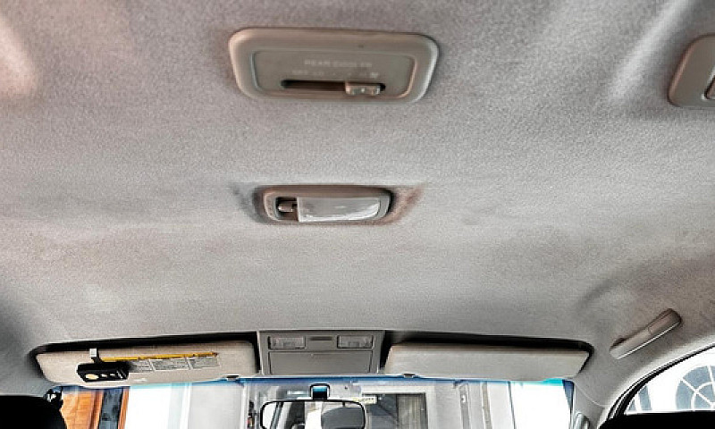 Toyota Fortuner 2.7L...