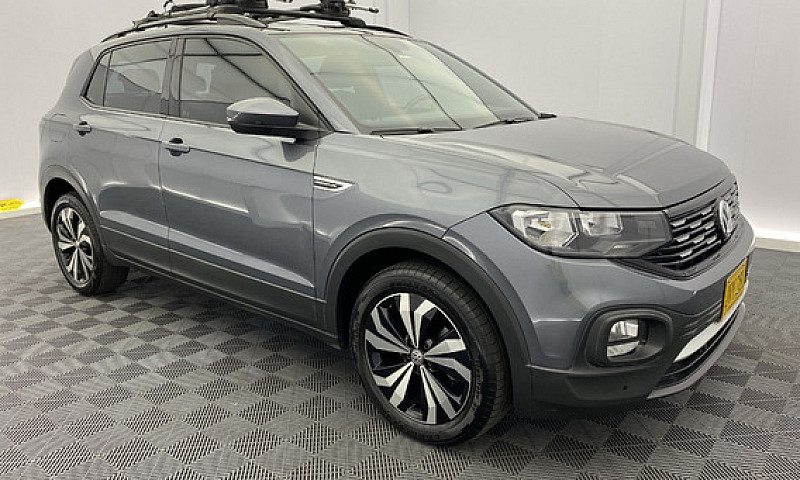 Volkswagen T-Cross 1...