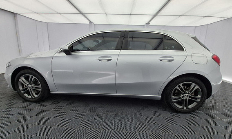 Mercedes Benz  A 200...