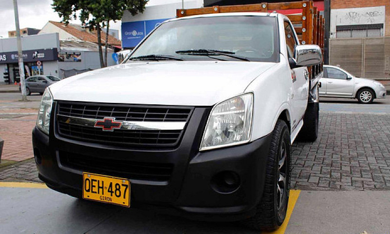 Chevrolet D-Max Esta...