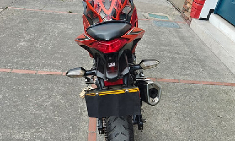 Kawasaki Ninja 300 -...