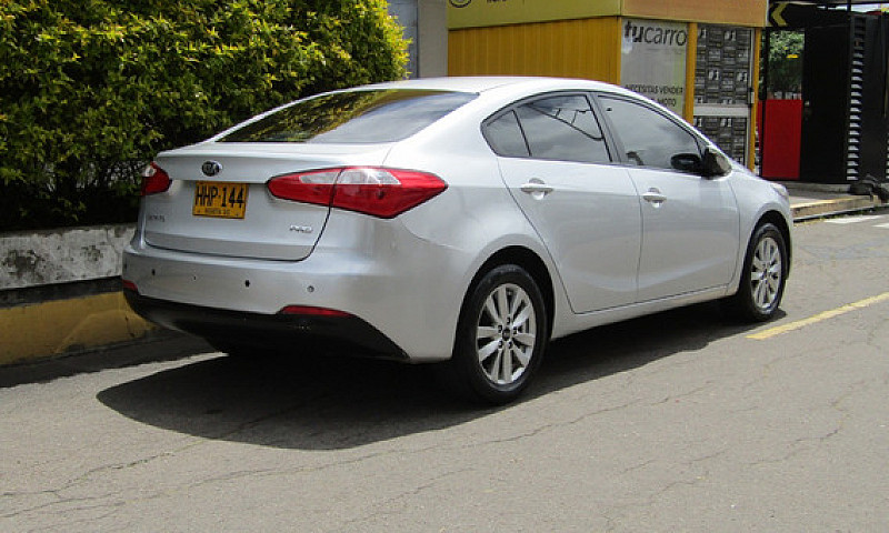 Kia Cerato Pro 1.6L...