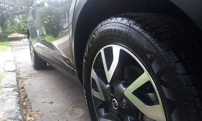 Nissan Kicks 1.6 Adv...