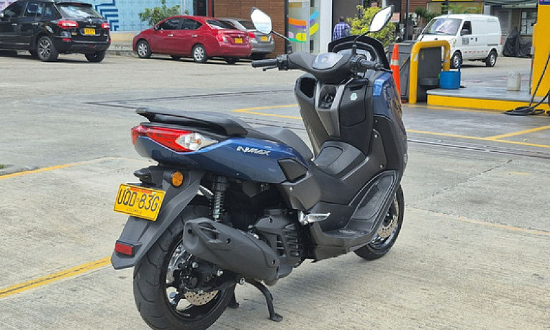Yamaha N-Max 155 Con...