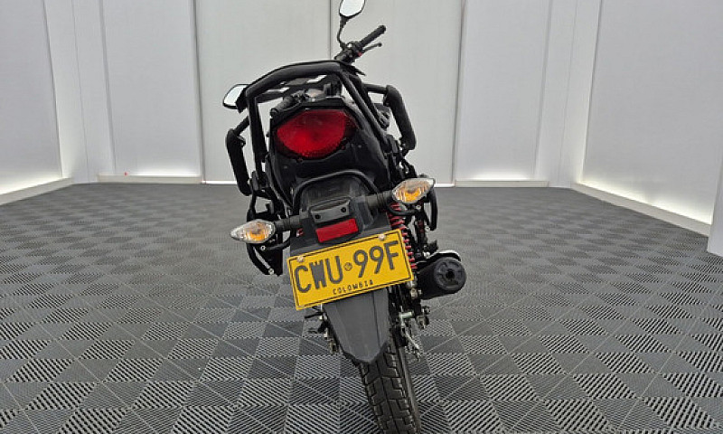 Honda Cb 125F...