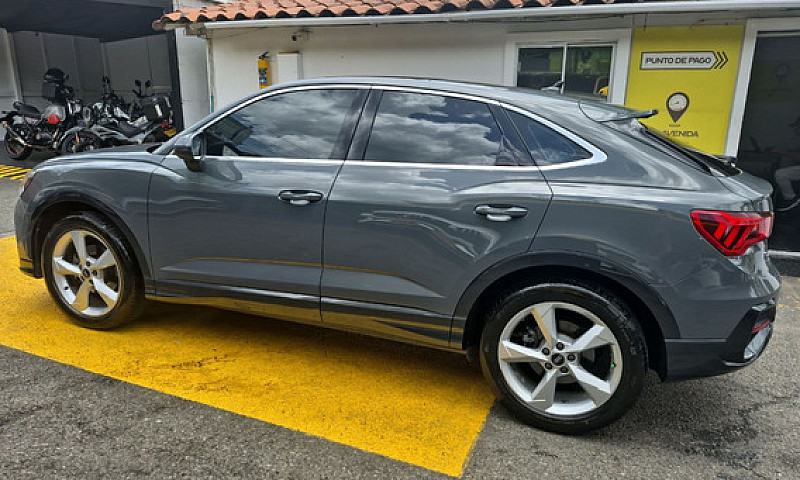 Audi Q3 1.4 Sportbac...
