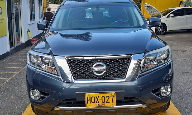 Nissan Pathfinder 3....