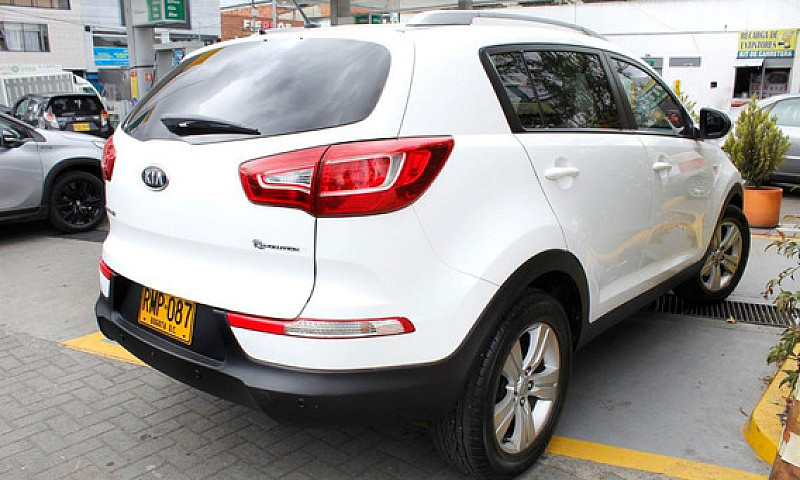 Kia Sportage 2.0 Rev...