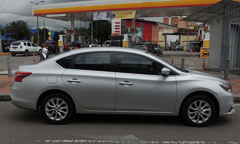 Nissan Sentra 1.8 B1...