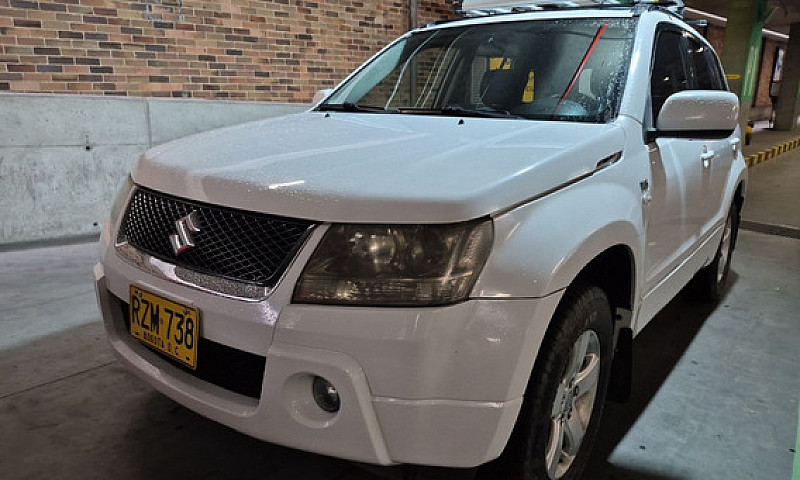 Suzuki Grand Vitara ...