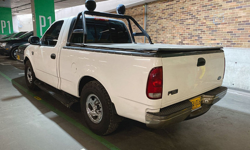 Ford F-150 5.4 Xlt L...