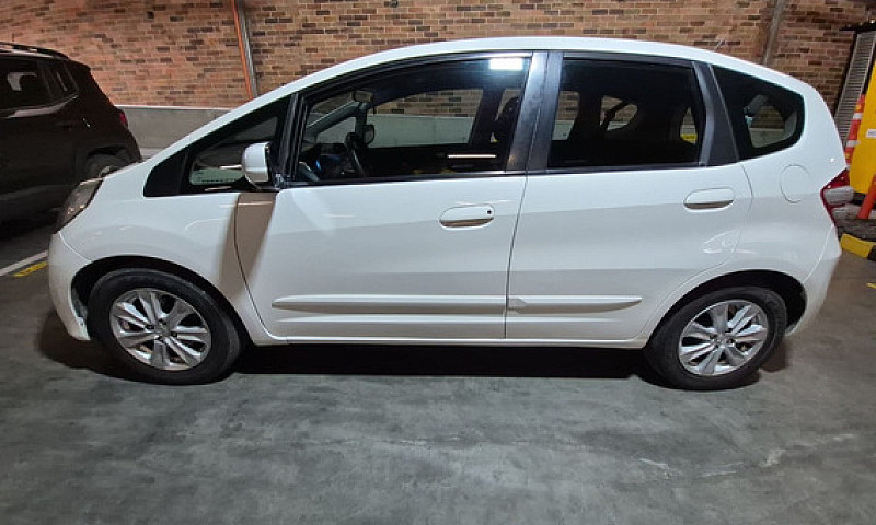 Honda Fit 1.3 Lx...
