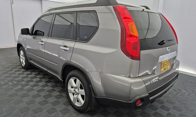 Nissan X-Trail 2.5 X...