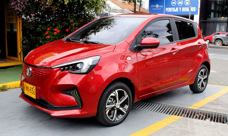 Changan E-Star Hb...