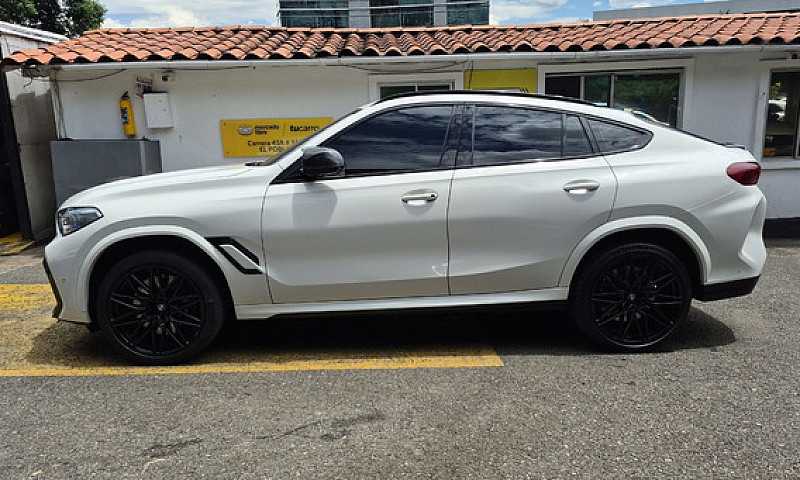 Bmw X6 4.4 M Competi...