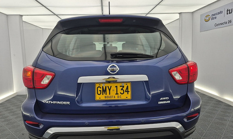 Nissan Pathfinder 3....
