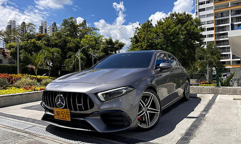 Mercedes-Benz Amg 2....