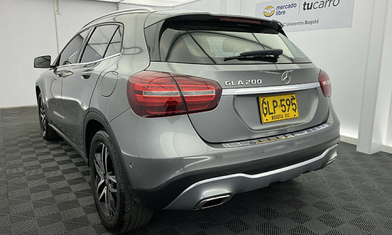 Mercedes-Benz Clase ...