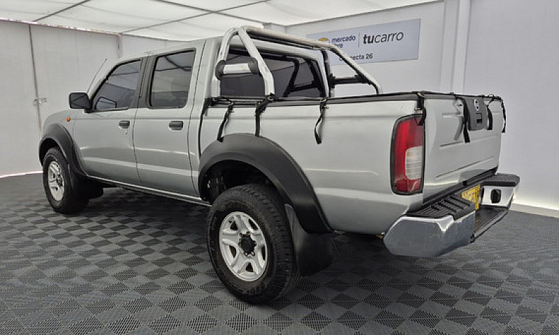 Nissan Frontier 2.4 ...