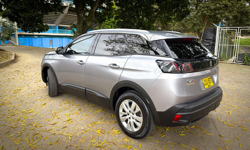 Peugeot 3008 1.6 Act...
